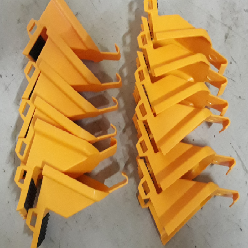 Đệm nhựa chống xước chấu kẹp - Phụ kiện dùng cho TB ra vào lốp - code: 8-11100109