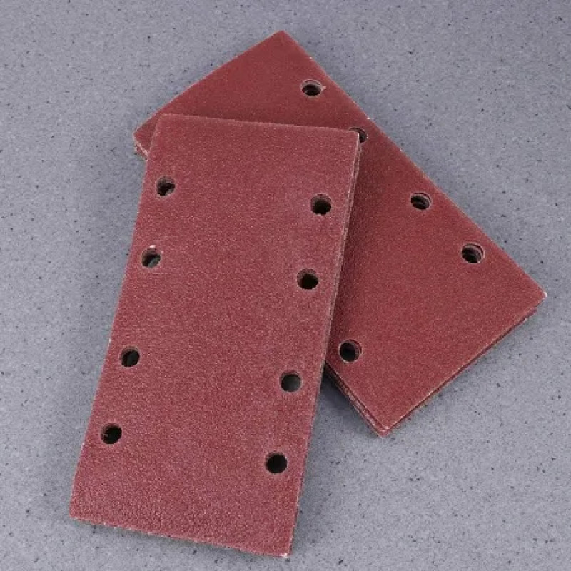 Giấy nhám máy P80, 70x198mm (10 lỗ- màu đỏ)
